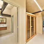 Urban Flat 99 - Spacious 6 Bdr Apartment In Paris